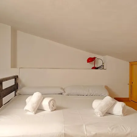 Hostdomus - Weekend * Oulx